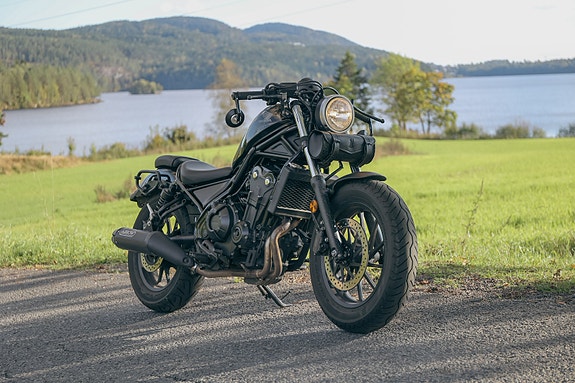 Honda CMX 500 Rebel 3 of 5