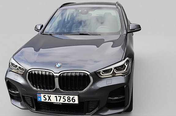 BMW X1 3 of 30