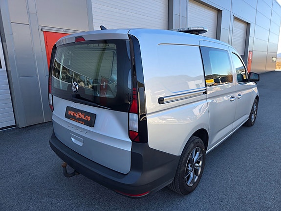 Volkswagen Caddy Maxi 11 of 22