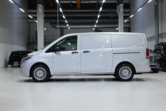 Mercedes-Benz Vito 119 4 of 5