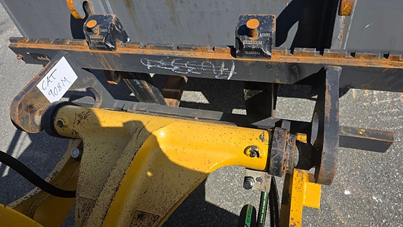 Cat 908M "730 timer" 26 of 30