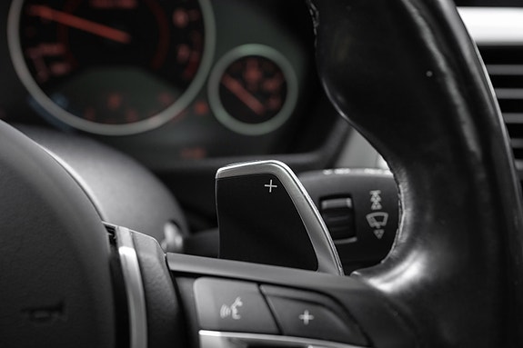 BMW 340i 23 of 30