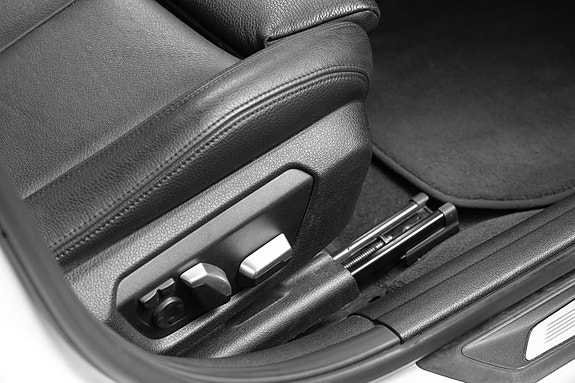 BMW 340i 28 of 30