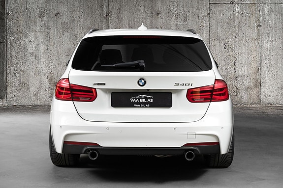 BMW 340i 5 of 30