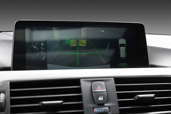 BMW 340i 12 of 30