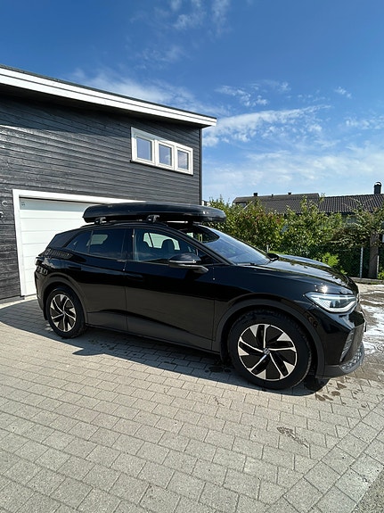 Volkswagen ID.4 2 of 22