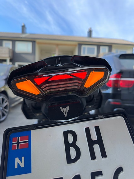 Yamaha MT-10 8 of 8