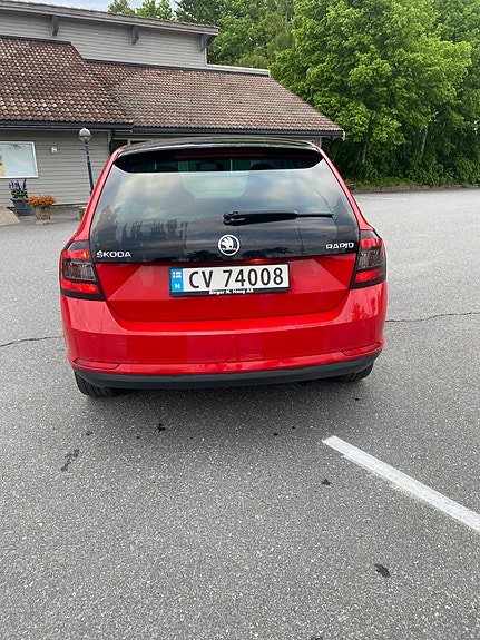Skoda Rapid Spaceback 5 of 5