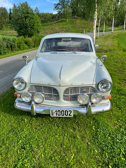 Volvo 121 2 of 5