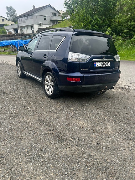 Mitsubishi Outlander 4 of 13