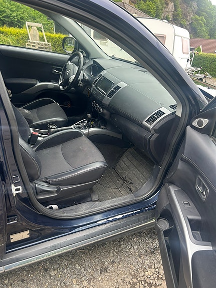 Mitsubishi Outlander 7 of 13