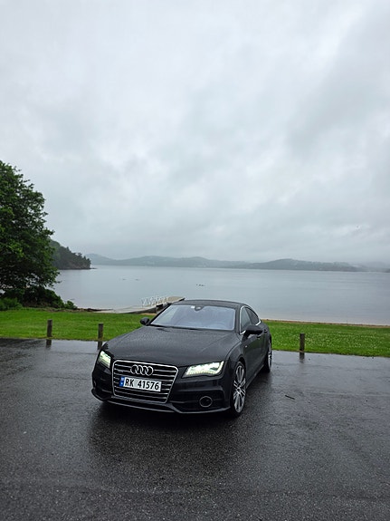 Audi A7 4 of 5