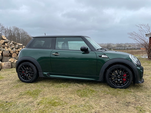 MINI John Cooper Works 3 of 5