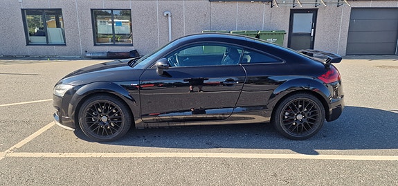Audi TT 3 of 16