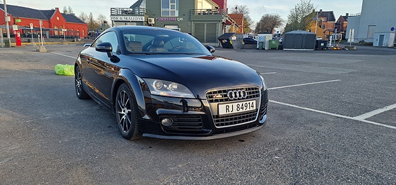 Audi TT 8 of 16