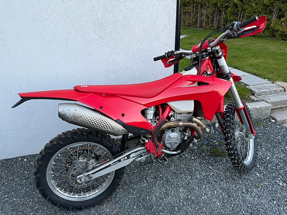 GasGas EC 250 3 of 5