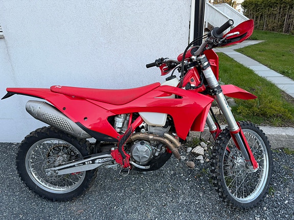 GasGas EC 250 2 of 5