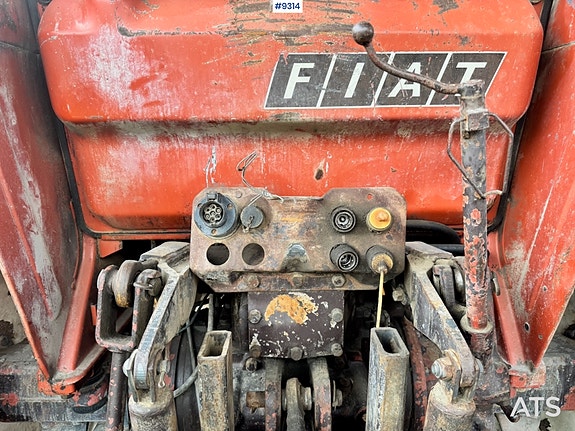Fiat 680DT 4x4 Traktor m/ Frontlaster og Tvillinghjul! 20 of 30
