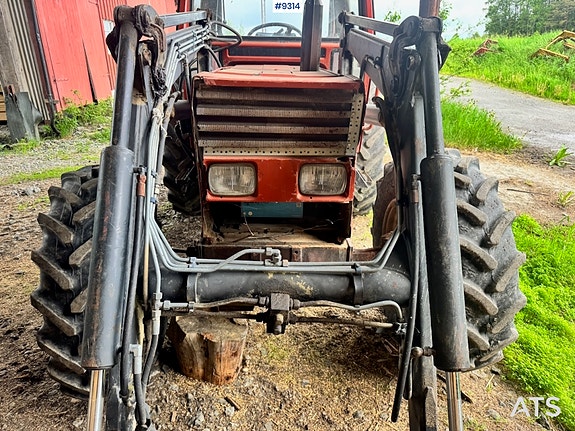 Fiat 680DT 4x4 Traktor m/ Frontlaster og Tvillinghjul! 14 of 30