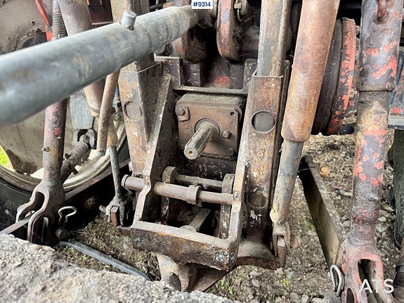Fiat 680DT 4x4 Traktor m/ Frontlaster og Tvillinghjul! 21 of 30