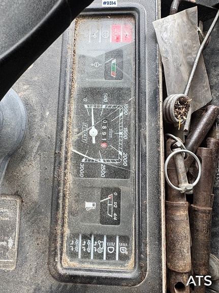 Fiat 680DT 4x4 Traktor m/ Frontlaster og Tvillinghjul! 27 of 30