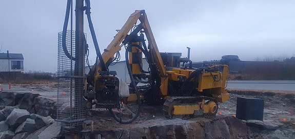 Atlas Copco 410 4 of 4