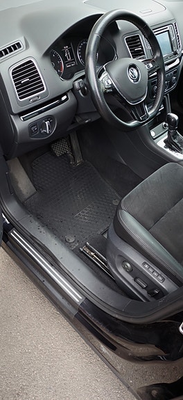 Volkswagen Sharan 28 of 30