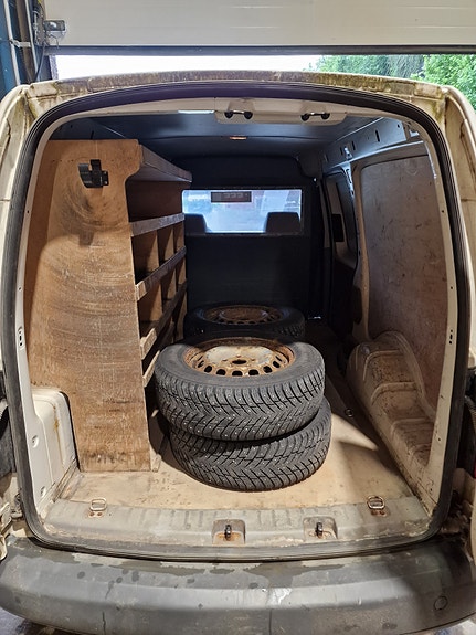 Volkswagen Caddy 4 of 6