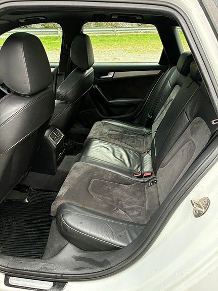 Audi A4 9 of 12