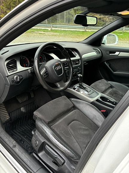 Audi A4 8 of 12