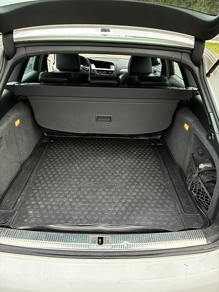 Audi A4 10 of 12