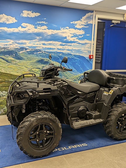 Polaris Sportsman 570 EPS X2 - ONYX BLACK 5 of 6