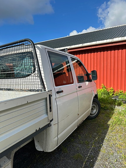 Volkswagen Transporter 11 of 12