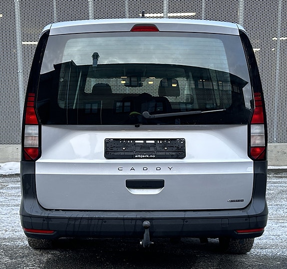 Volkswagen Caddy Maxi 8 of 30