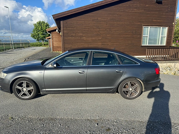 Audi A6 2 of 20
