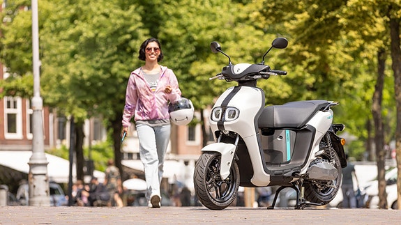 Yamaha Neos elektrisk moped 14 of 29