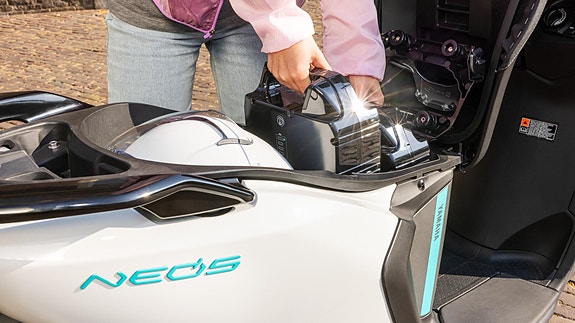 Yamaha Neos elektrisk moped 15 of 29