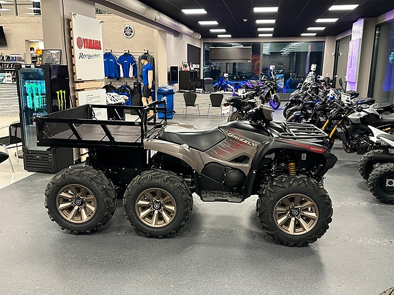 Yamaha Grizzly 700 XT-R EPS SE Minab 6x6 14 of 15