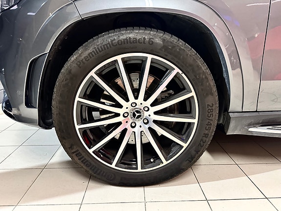 Mercedes-Benz GLS400 d 8 of 30