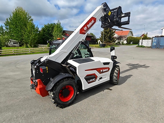 Bobcat TL25.60 2 of 5