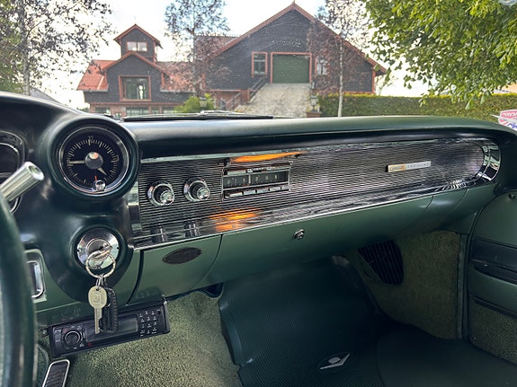 Cadillac Eldorado Biarritz 14 of 30
