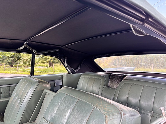 Cadillac Eldorado Biarritz 16 of 30