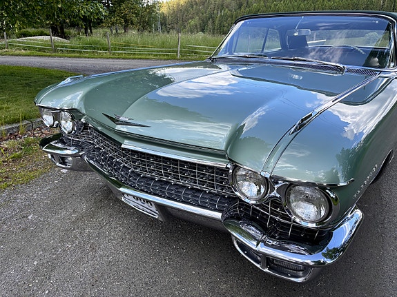 Cadillac Eldorado Biarritz 4 of 5