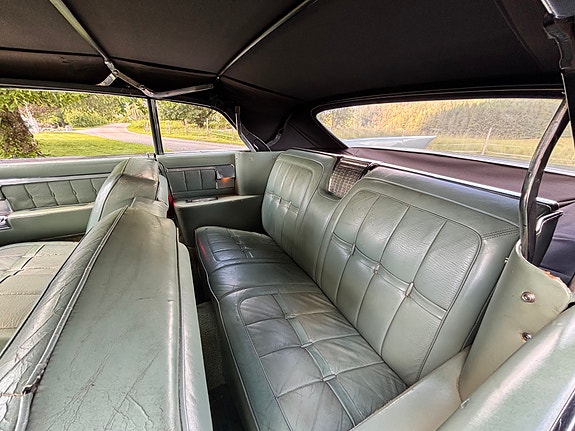 Cadillac Eldorado Biarritz 11 of 30