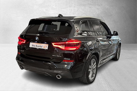 BMW X3 4 of 5