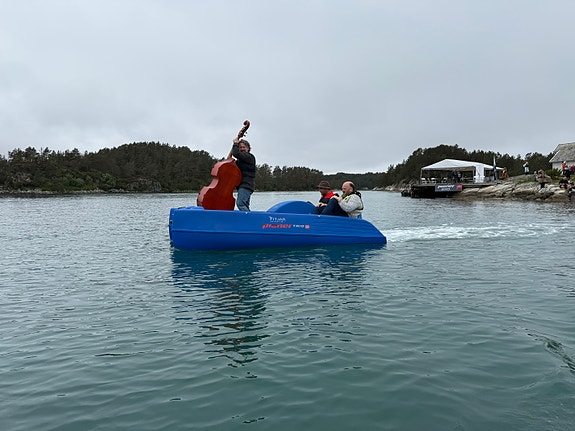 Pioner Trio. Trøbåt fra Pioner Boat 2 of 3