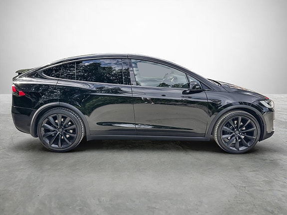 Tesla Model X 6 of 30