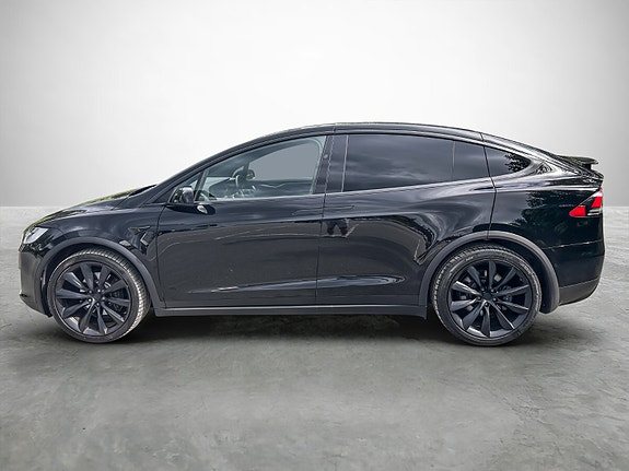 Tesla Model X 2 of 30
