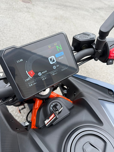 KTM 390 Duke 3 of 3