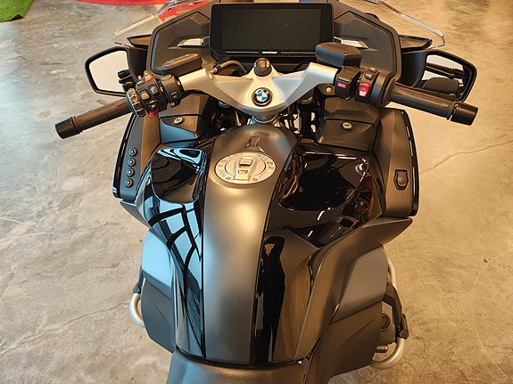 BMW R 1250 RT 12 of 19